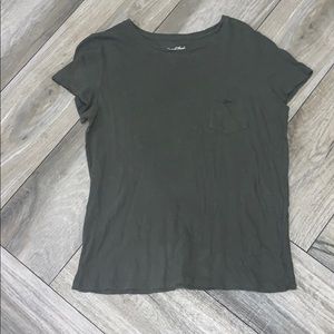 Forest green pocket-tee